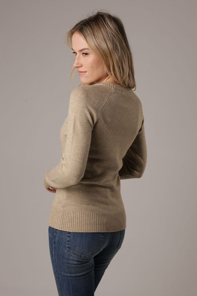 French Connection French Connection Women's Cosy Soft Touch Crew Neck Raglan Jumper in Camel - 2