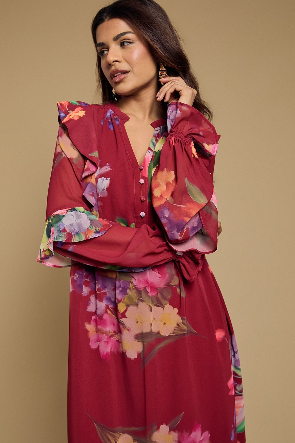 Oasis Oasis Women's Petite Long Sleeve Ruffle Chiffon Tiered Maxi Dress in Red - 4