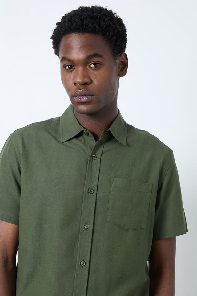 Burton Burton Men's Dark Green Linen Blend Short Sleeve Shirt - 2
