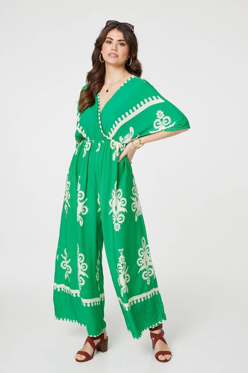 Izabel London Izabel London Women's Printed 3/4 Sleeve Jumpsuit in Green