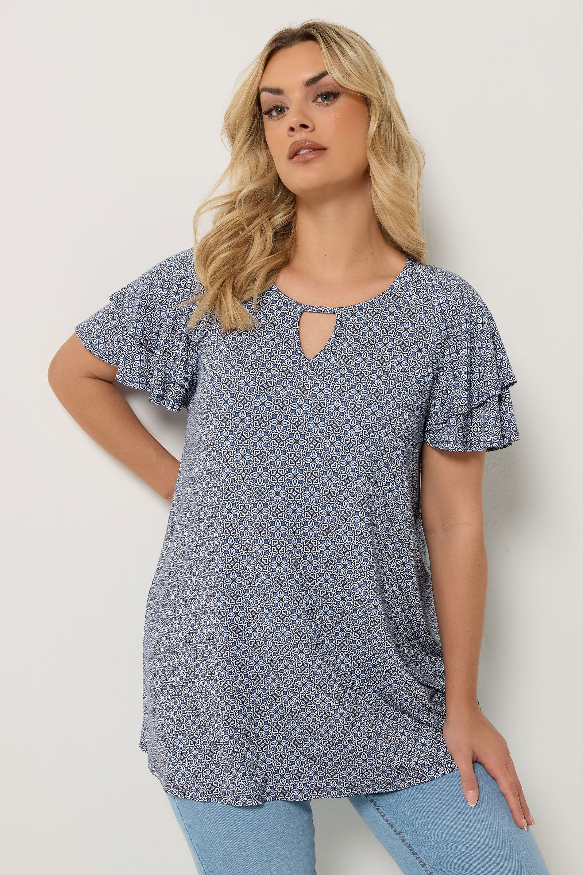 Yours Plus Size Paisley Short Sleeve Top
