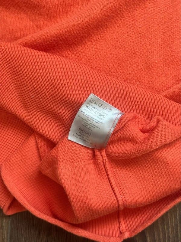 Per Una Per Una 3/4 coral sleeve fine knit v-neck jumper - size 10-12