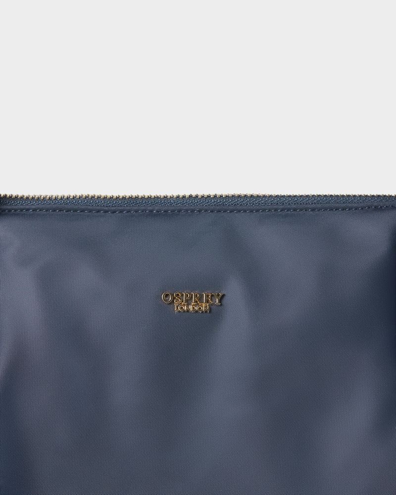 OSPREY LONDON OSPREY LONDON Women's The Voyage Nylon Weekender Bag in Navy - 4