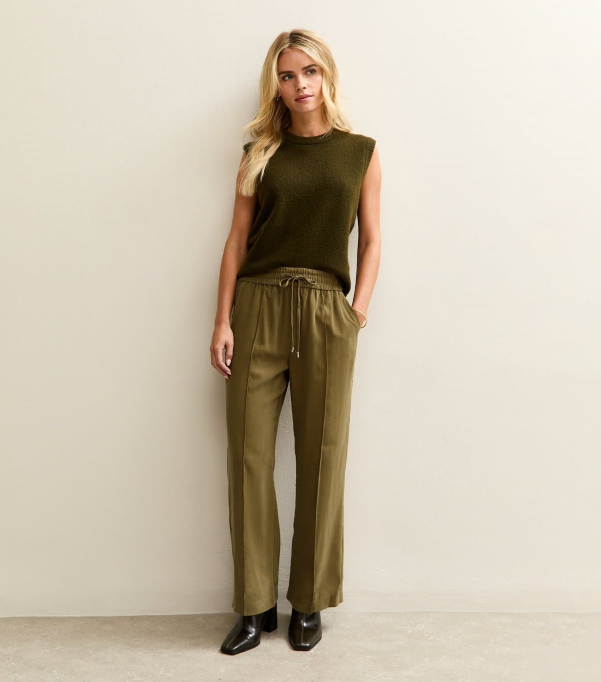 New Look New Look Khaki Petite Wide Leg Trousers