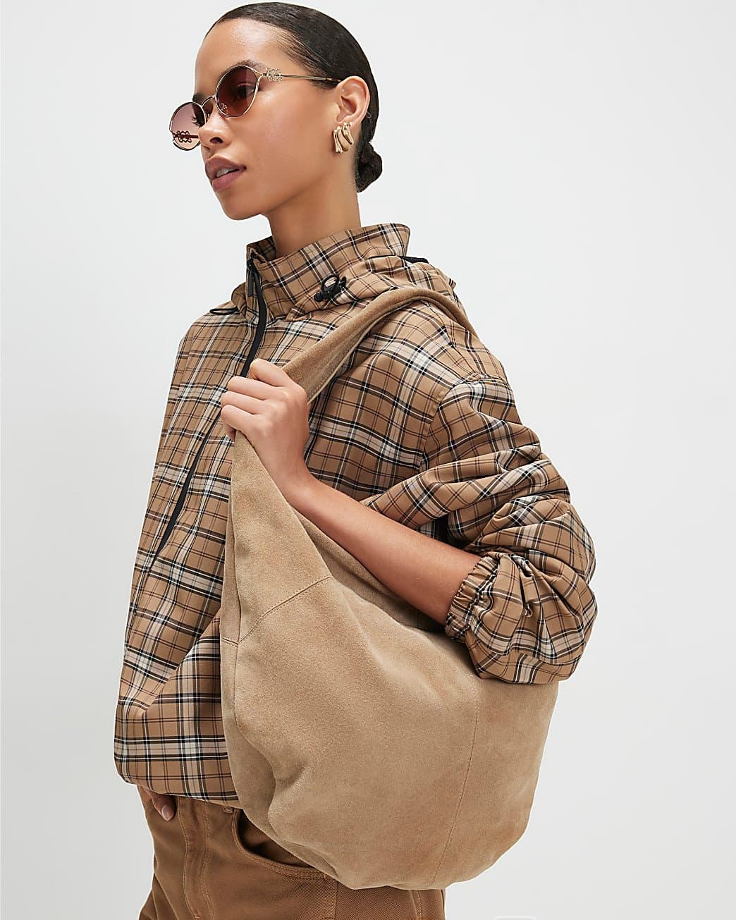 River Island River Island Womens Beige Suede Zipped Slouch Shoulder Bag