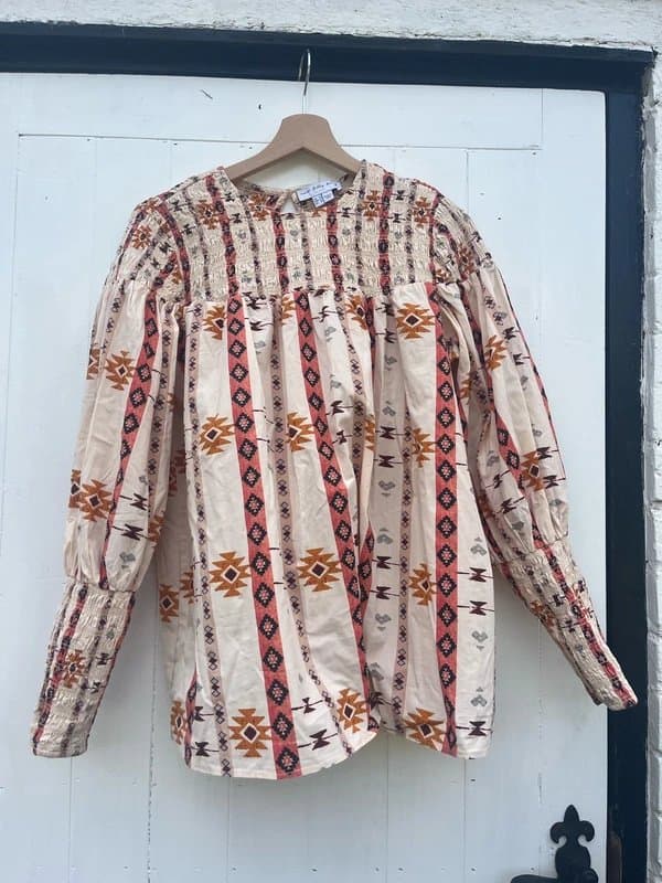 Never Fully Dressed Never Fully Dressed women’s top Uk14. Great cond.