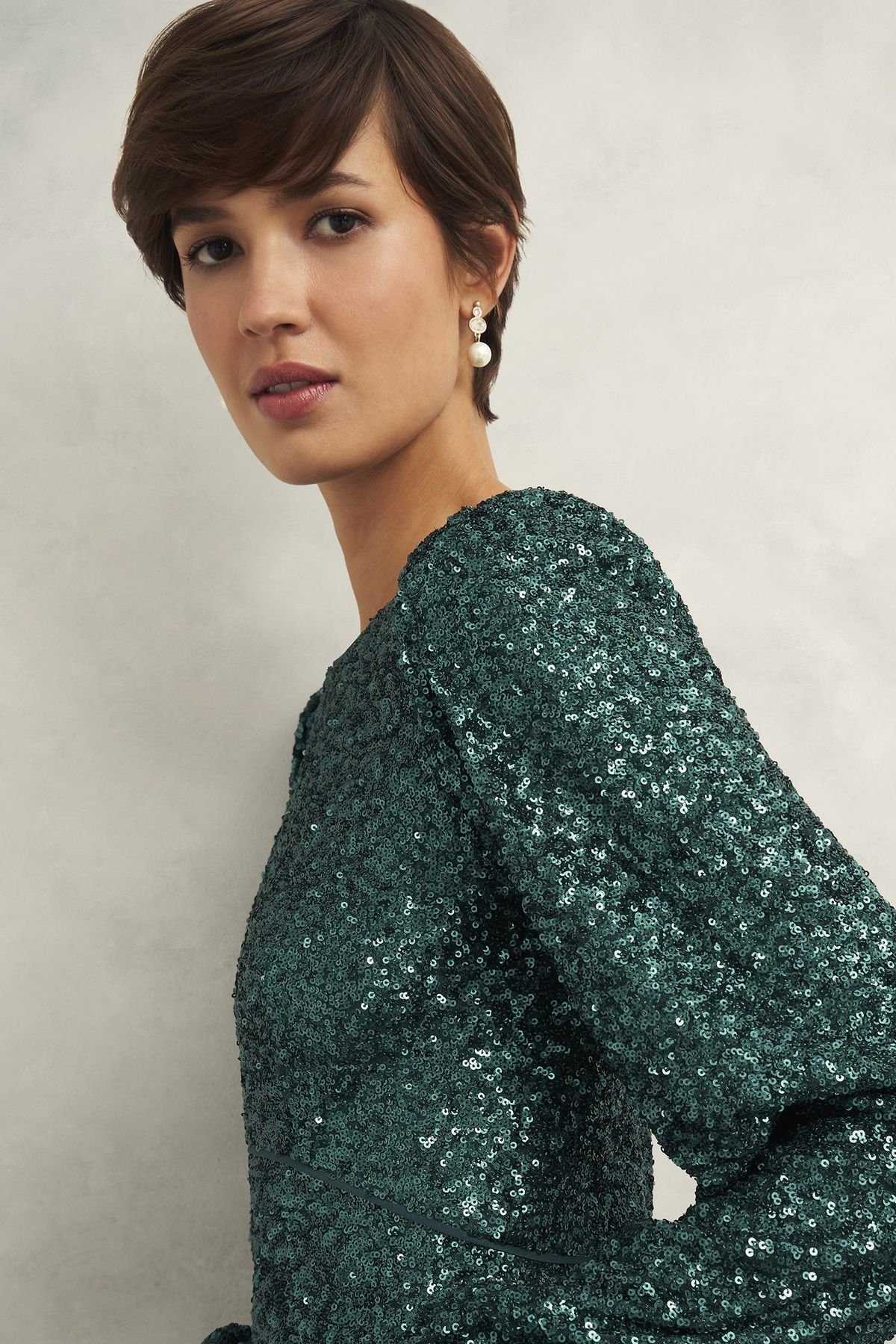 Hobbs London Hobbs London Women's Cianna Sequin Mini Dress in Bottle Green - 3