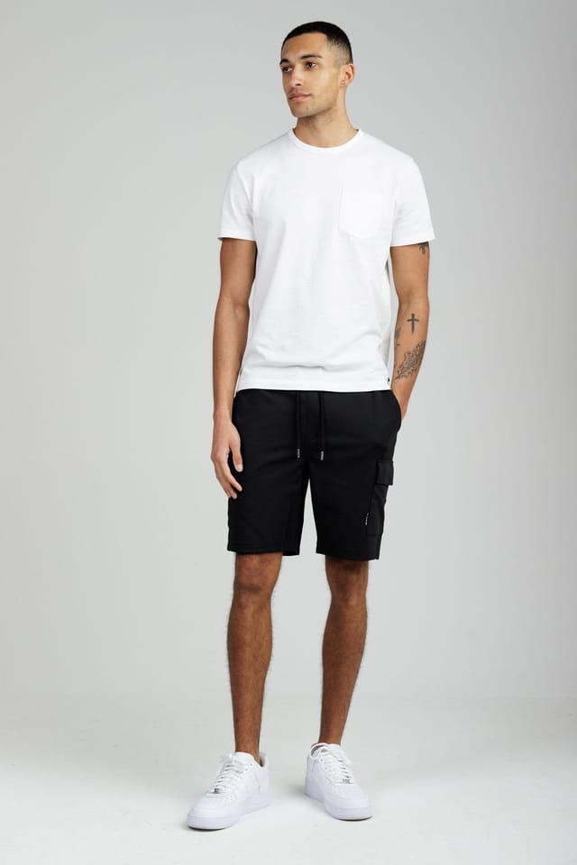 Tokyo Laundry Tokyo Laundry Men's Cargo-Style Shorts in Black - 3