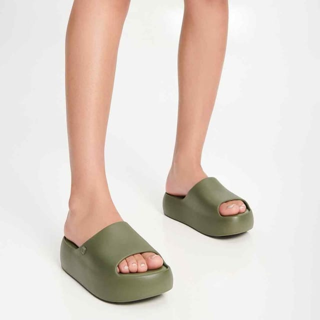 Melissa Shoes Melissa Shoes Women's Free Platform Slide in Green - 2