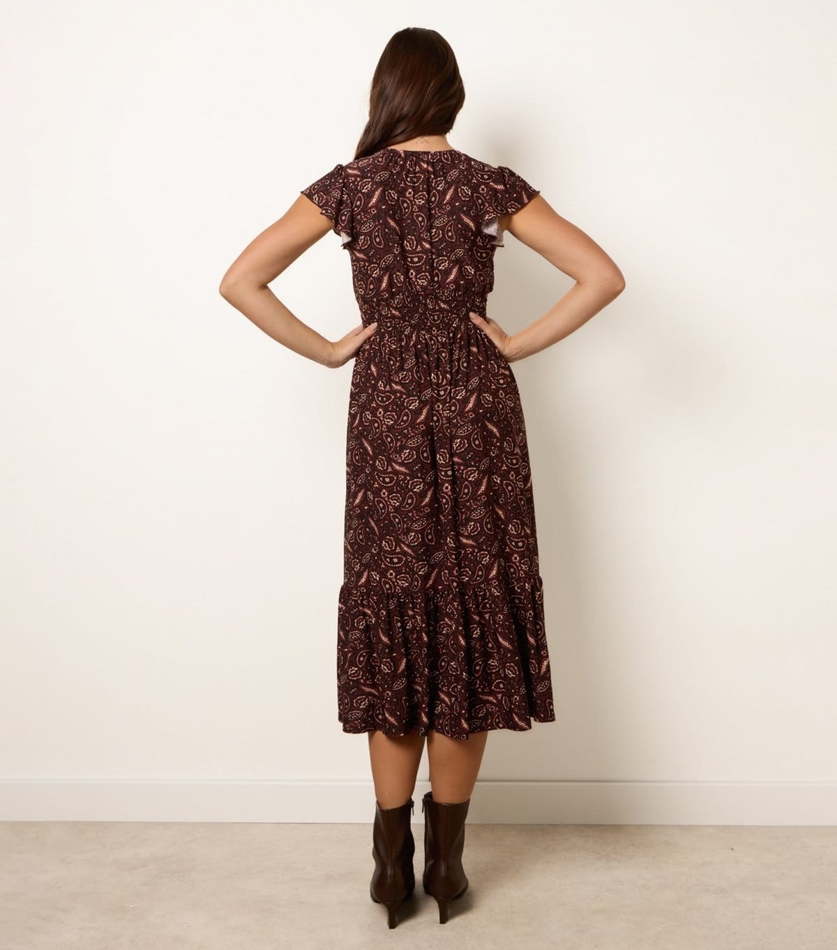 Blue Vanilla Women's Dark Brown Paisley V-Neck Midi Dress Blue Vanilla New Look - 4