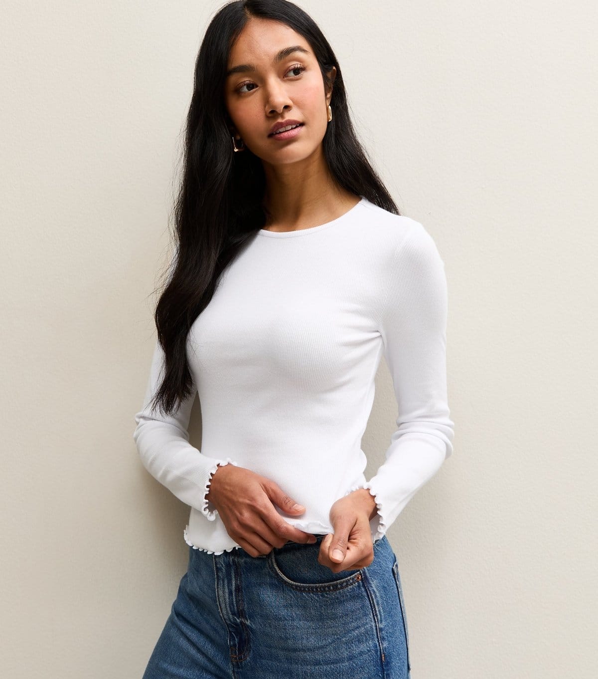 New Look Women's White Ribbed Long Sleeve Babylock T-Shirt New Look - 2