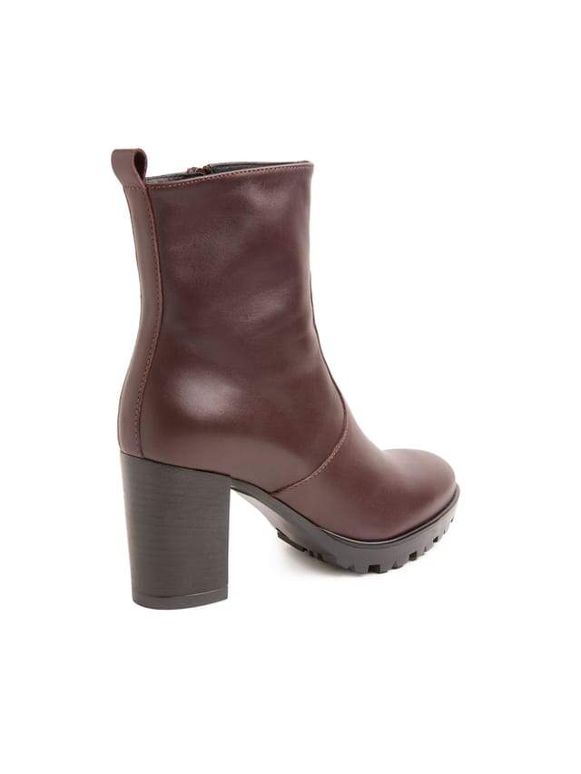 Celtic & Co Celtic & Co Women's Block Heel Ankle Boot in Chocolate - 2