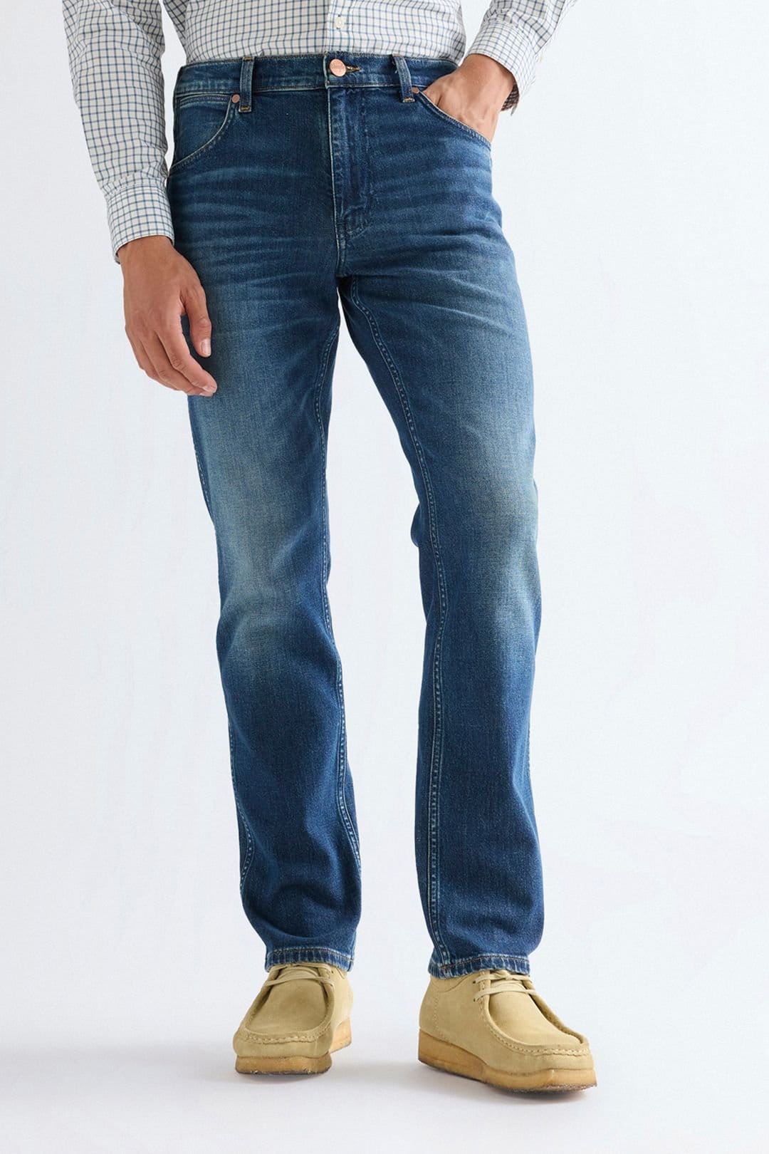 Wrangler Men's Greensboro Straight Fit Jeans Stormforge Blue