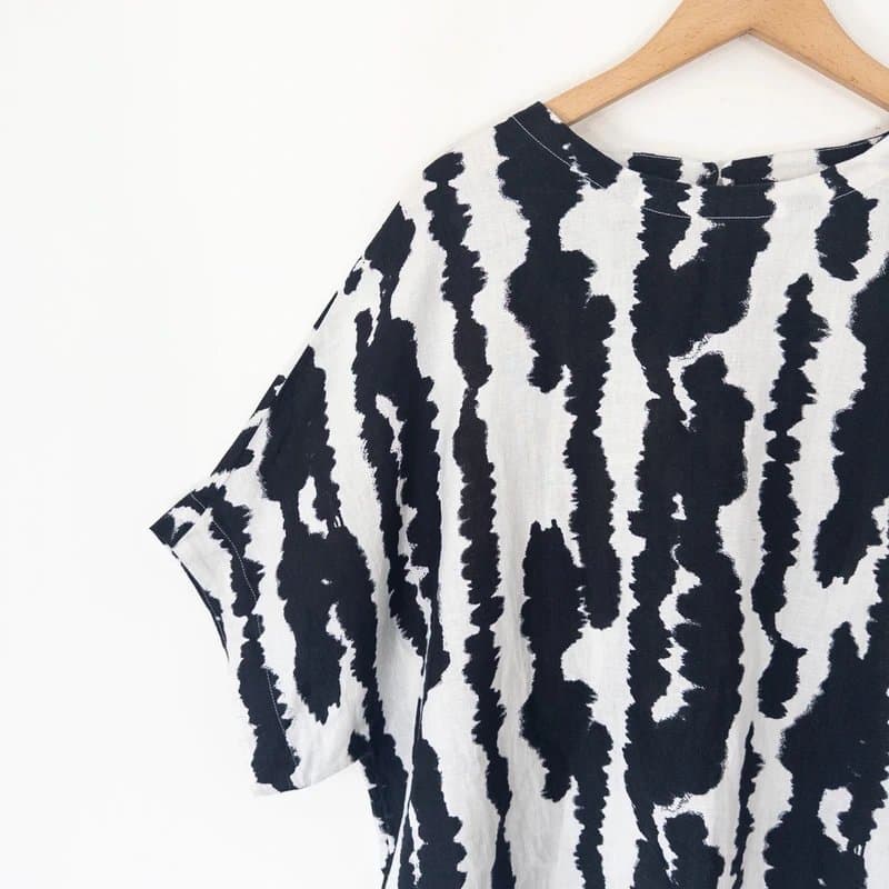 Marks & Spencer M&S Pure Linen Relaxed Blouse Size 18 Lagenlook Monochrome Black White Arty