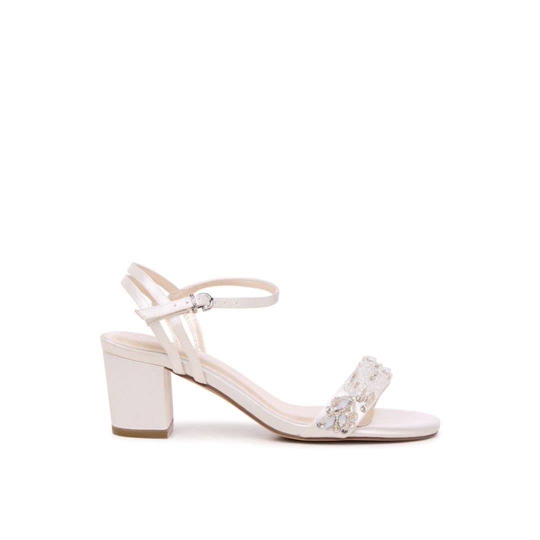 Paradox London Paradox London Women's Adorn' Wide Fit Mid Block Heel Wedding Sandals in Ivory
