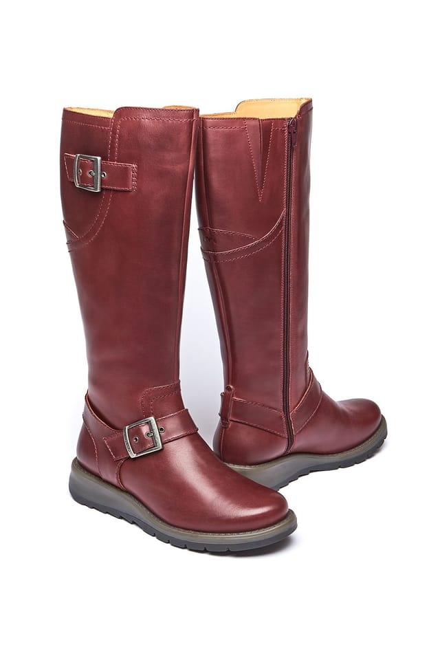Moshulu Moshulu Women's 'Stargazer' Long Leather Wedge Boots in Dark Red - 2