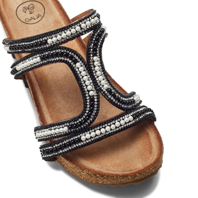 b.soleful b.soleful Women's 'Sorrel' Alcantara Sandals in Black - 2