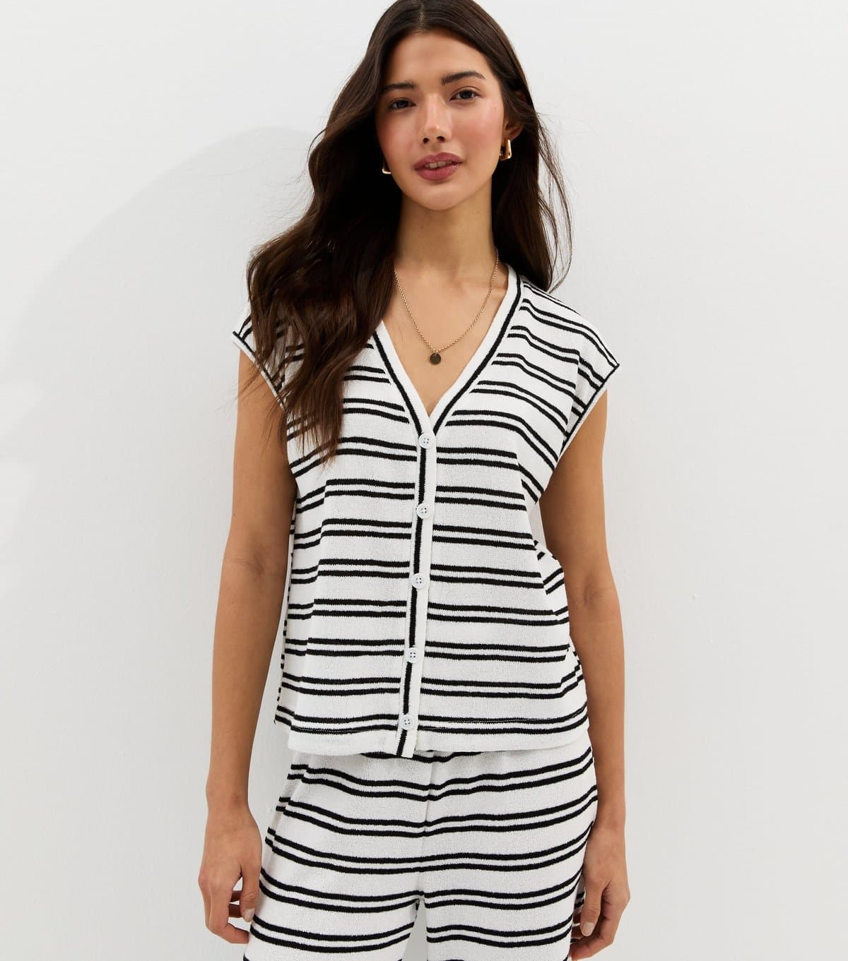 New Look Women's White Soft Touch Textured Striped Button Front Top New Look