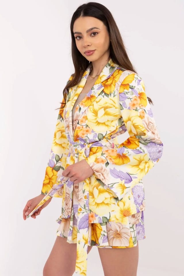 Love Lace Love Lace Women's Floral Blazer & Belted Shorts Set in Yellow - 3