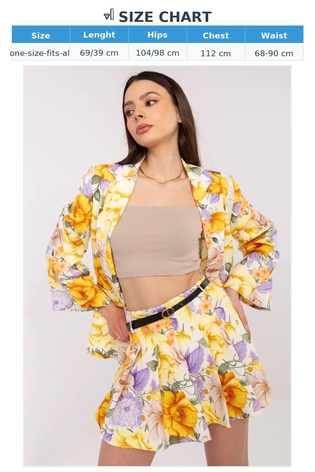 Love Lace Love Lace Women's Floral Blazer & Belted Shorts Set in Yellow - 4