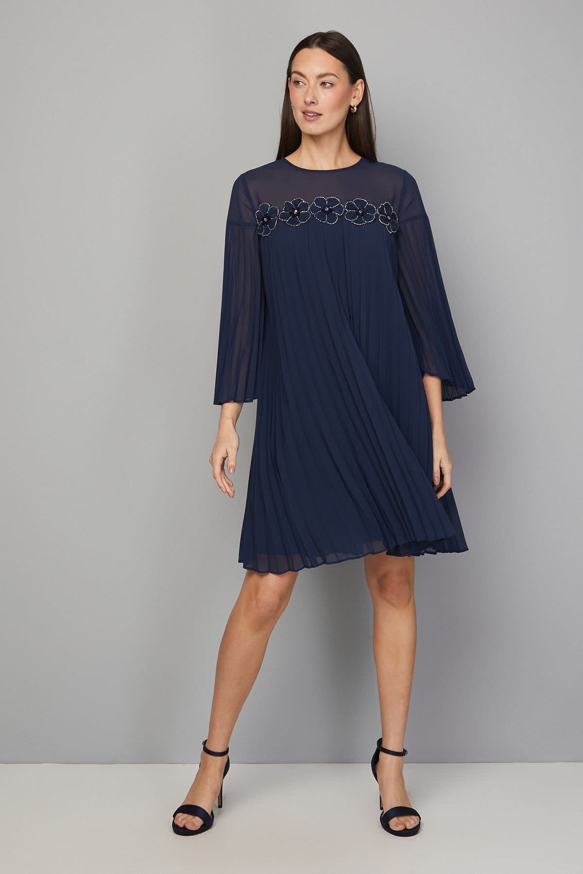 Wallis Wallis Women's Pleated Floral Trim Shift Dress in Navy