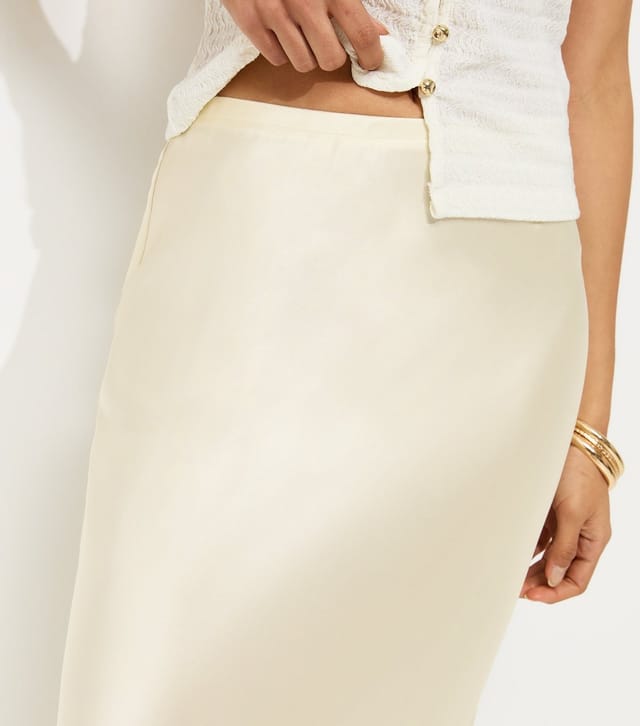 New Look Women's Cream Satin Lace Hem Midi Skirt New Look - 2