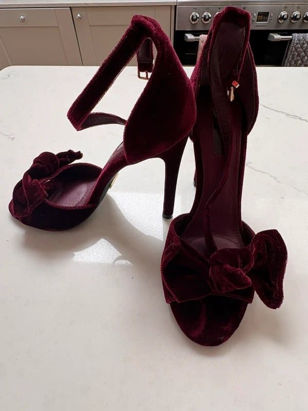 Topshop Velvet bow heels