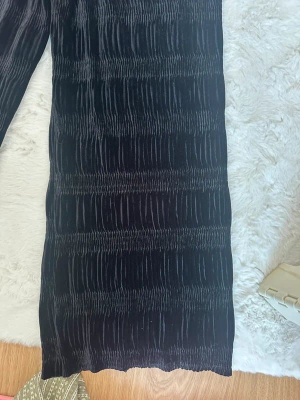 ASOS Design Long velvet trousers