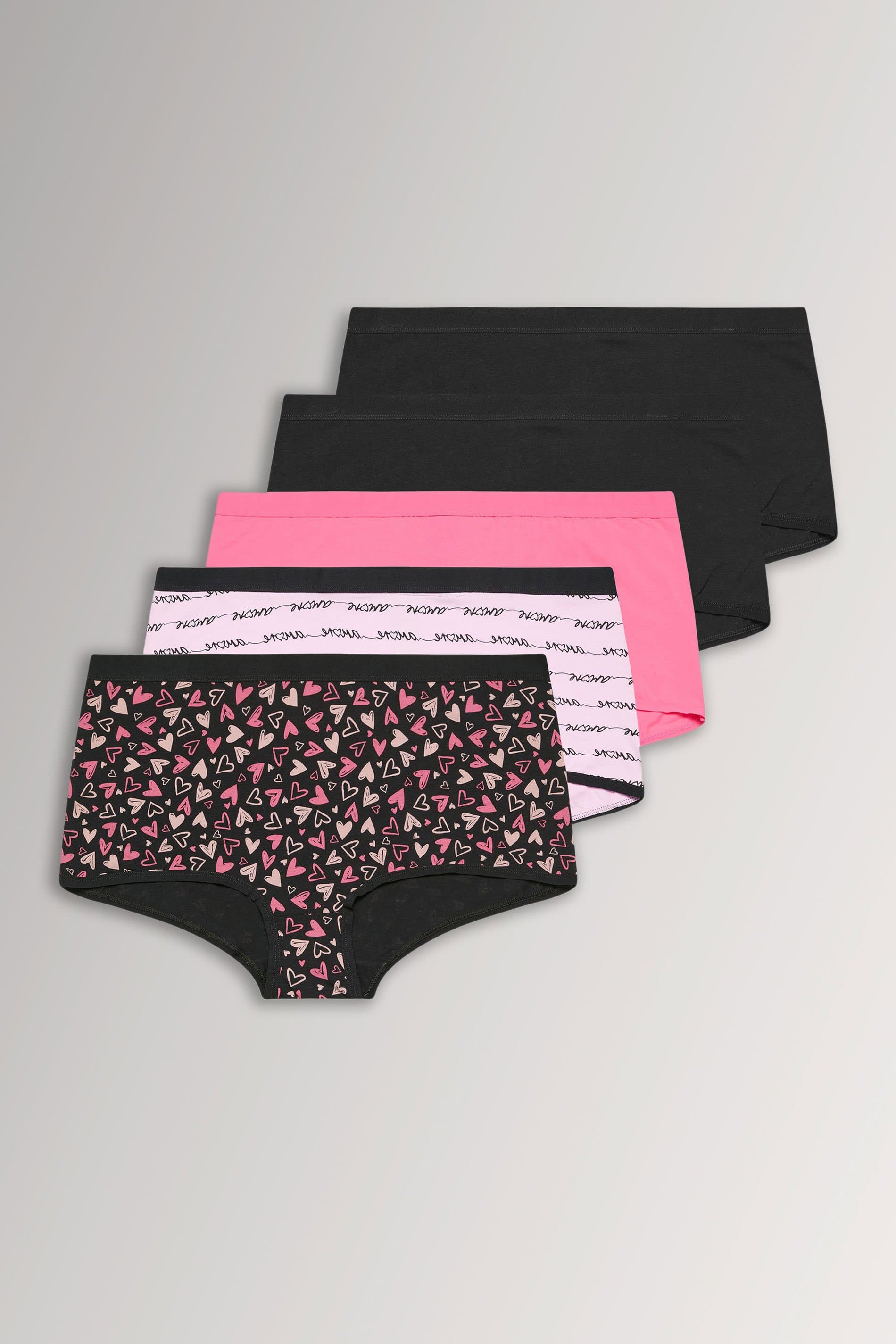 Yours 5 Pack Plus Size Black Heart Print Shorts