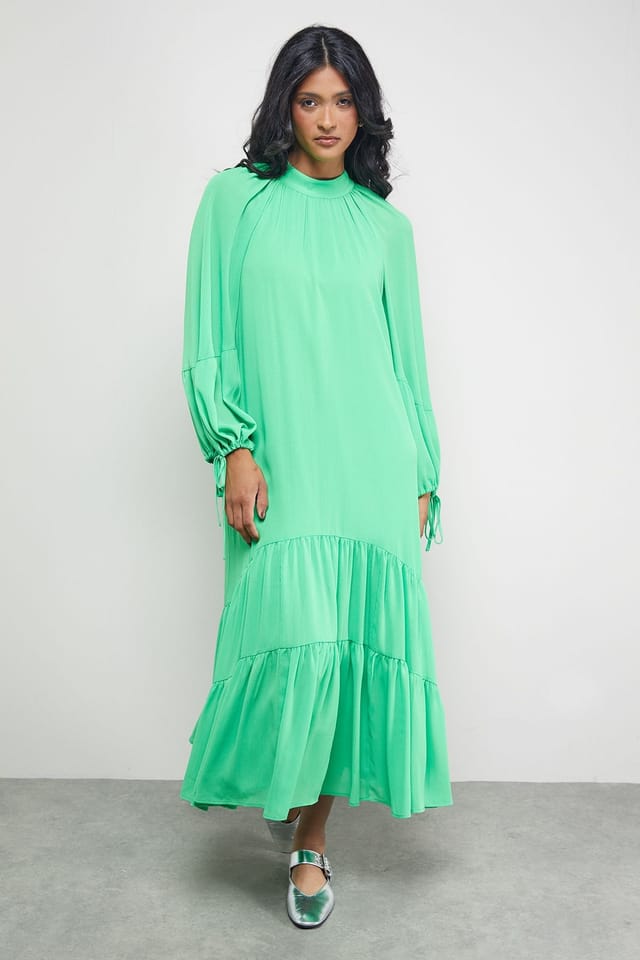 Warehouse Warehouse Women's Tony Chiffon High Neck Tier Smock Midi Dress in Bright Green - 2
