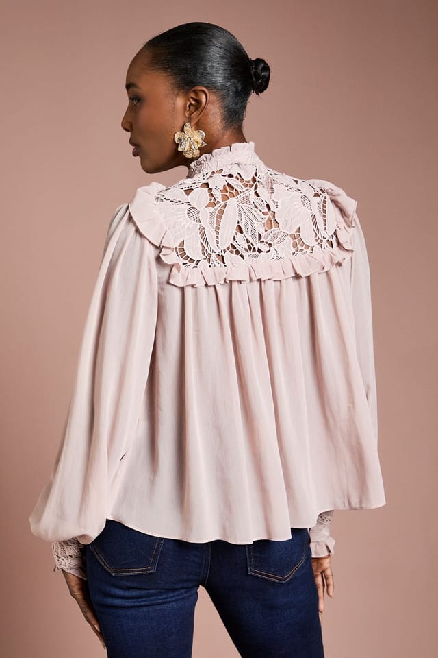 Coast Coast Women's Lace Trim Georgette Blouse in Blush - 3