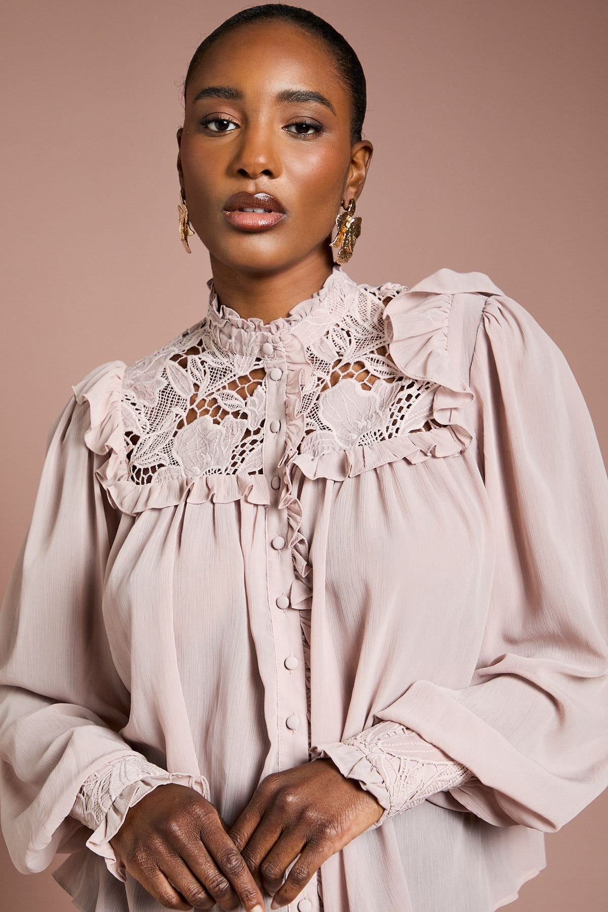 Coast Coast Women's Lace Trim Georgette Blouse in Blush - 4