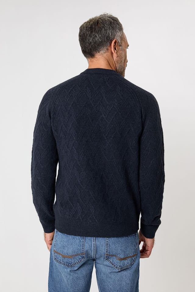 Saltwell Saltwell Men's Textured Knit Crew Neck Jumper in Navy - 2