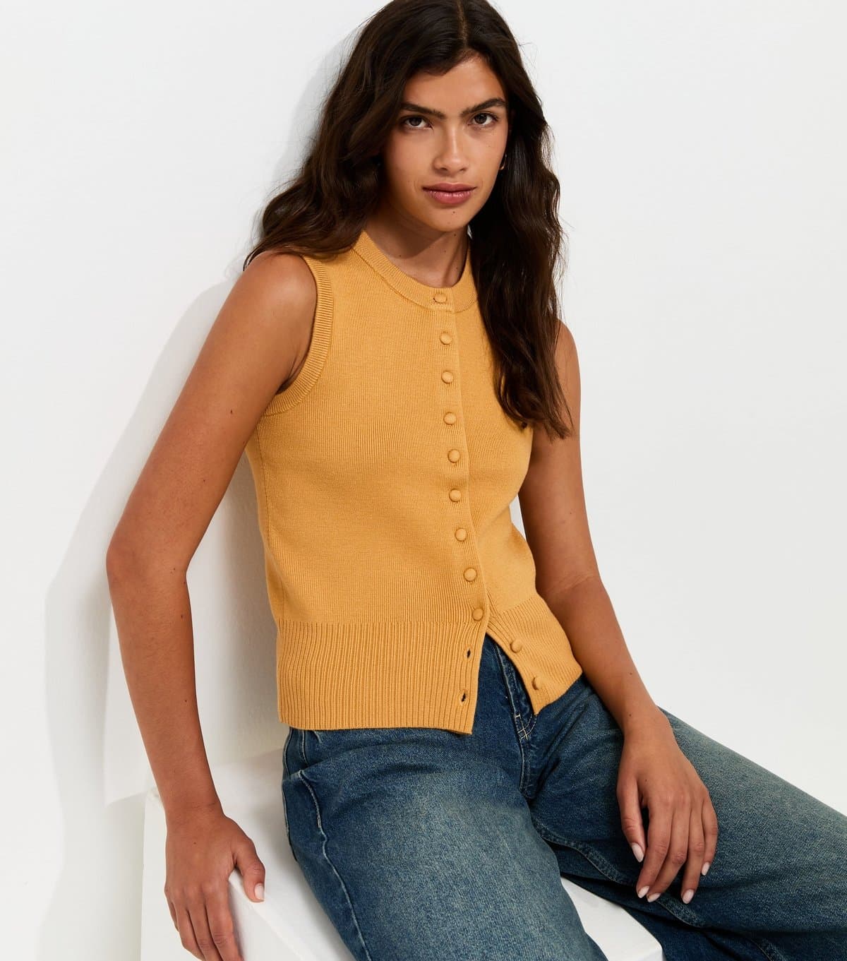 New Look Women's Dark Yellow Compact Knit Button Through Waistcoat New Look