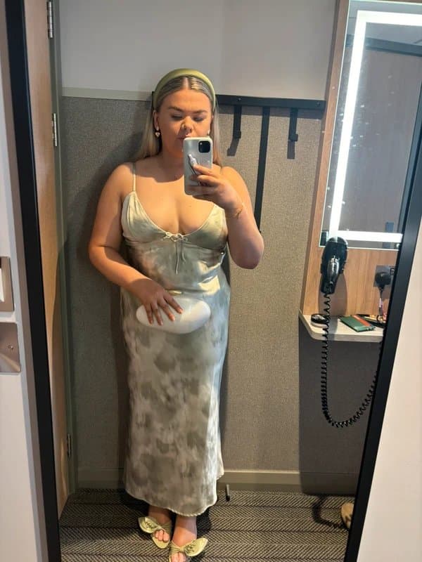 Bershka Bershka green satin dress