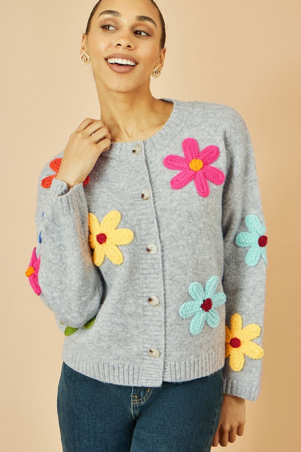 Yumi Yumi Women's Grey Knitted Flower Applique Cardigan