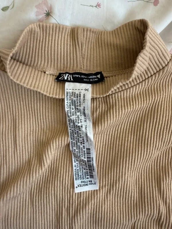 Zara (a) zara m-l beige tan cream tank top turtleneck