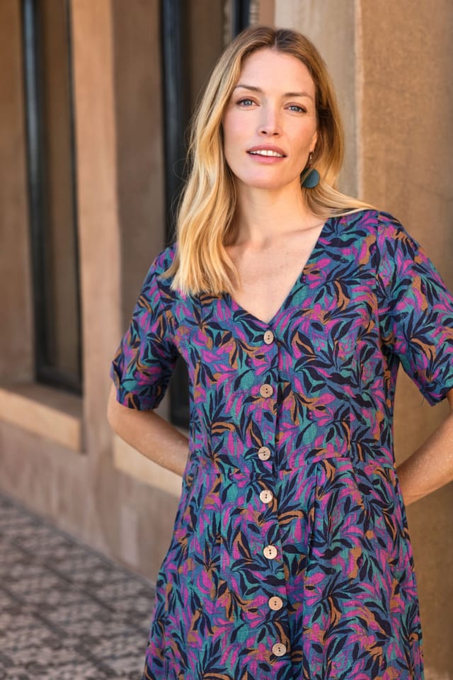 WoolOvers WoolOvers Women's Button Through Linen Dress in Mid Navy - 2