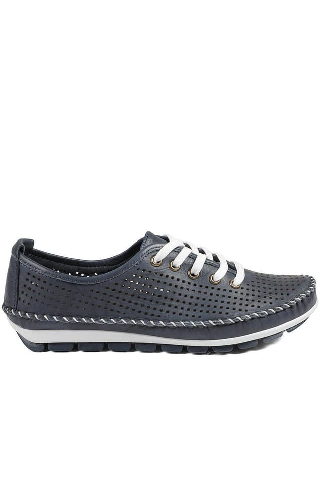 Pavers Pavers Women's Breathable Leather Lace Up Shoes in Navy - 2