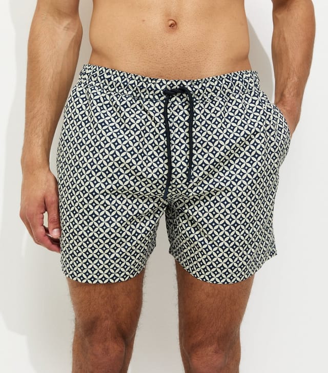 New Look Men's Blue Regular Diamond Tile Print Swim Shorts New Look - 2
