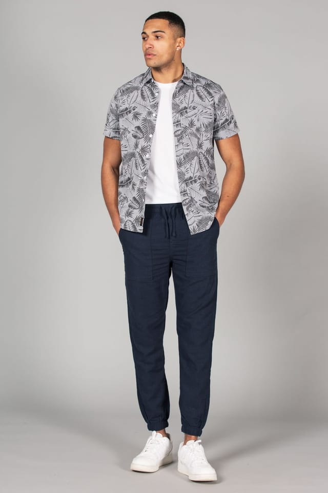 Tokyo Laundry Tokyo Laundry Men's Printed Chambray Short-Sleeve Shirt in Grey - 3