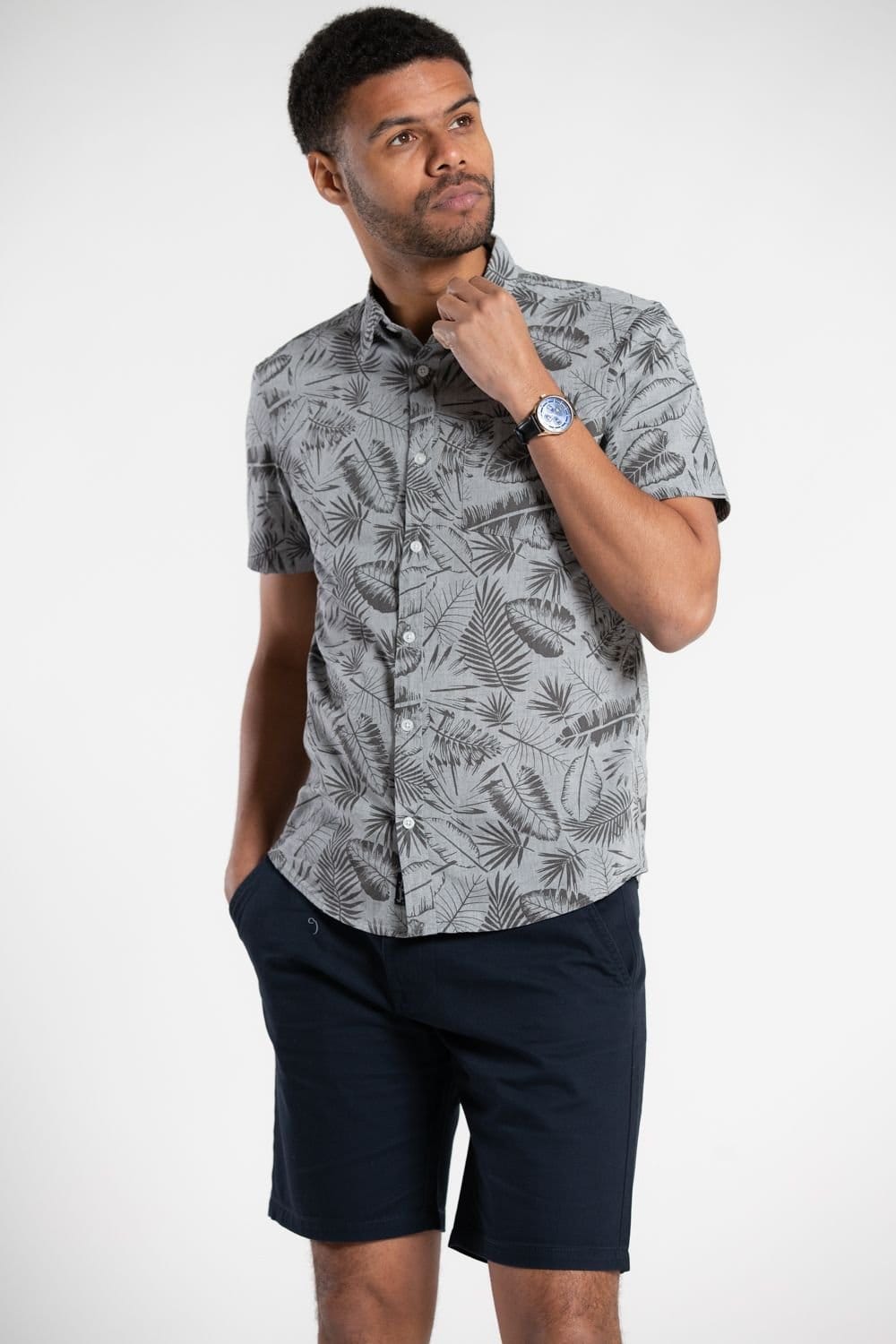 Tokyo Laundry Tokyo Laundry Men's Printed Chambray Short-Sleeve Shirt in Grey - 4