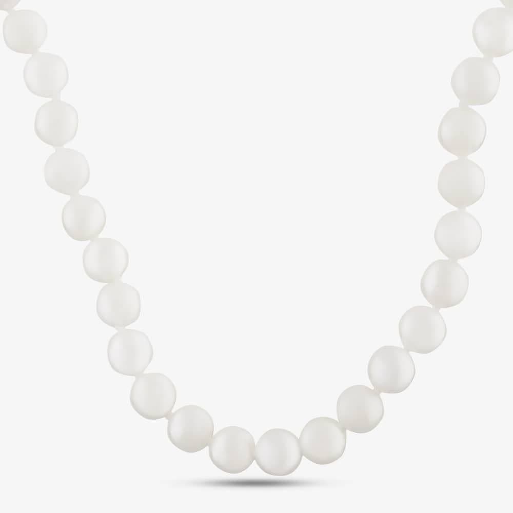 T.H.Baker T.H.Baker White Akoya Pearl Necklace in 9ct Yellow Gold