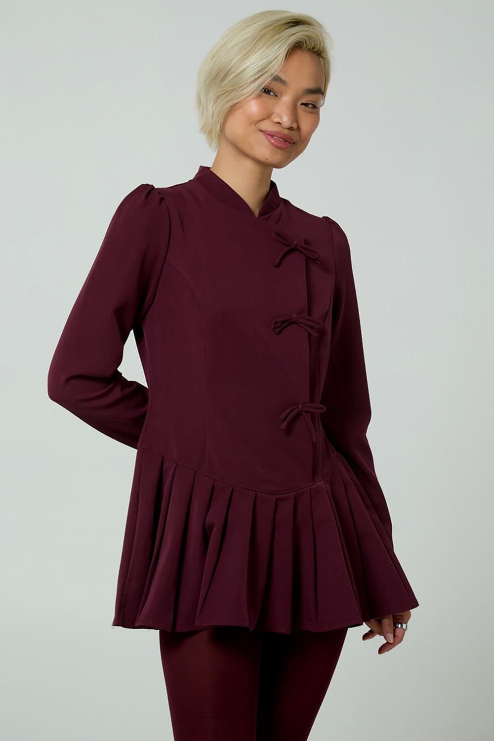 Neon Rose Neon Rose Women's Tailored Long Sleeve Dropped Waist Pleated Mini Dress in Burgundy