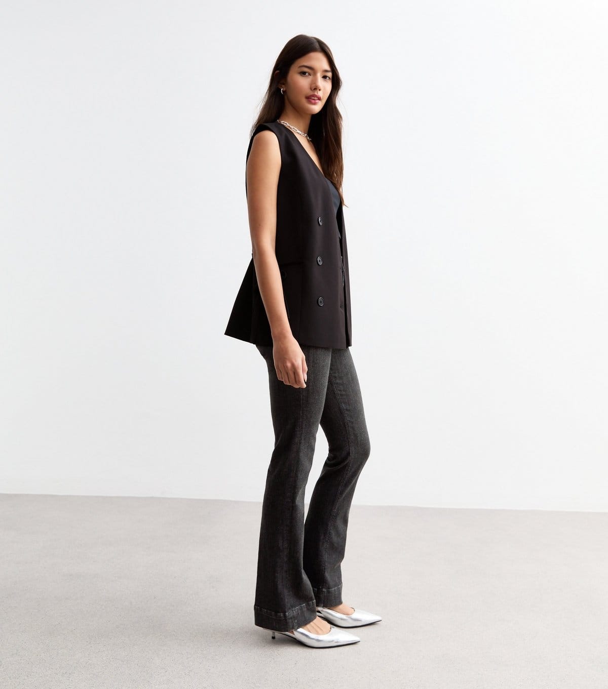 New Look Women's Washed Black Flared Jeans New Look - 4