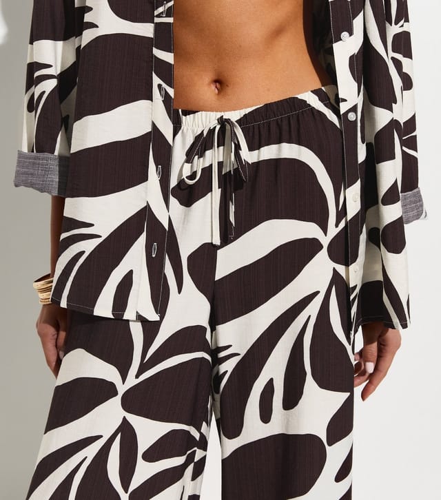 New Look Women's Brown Leaf Print Chiffon Beach Trousers New Look - 2