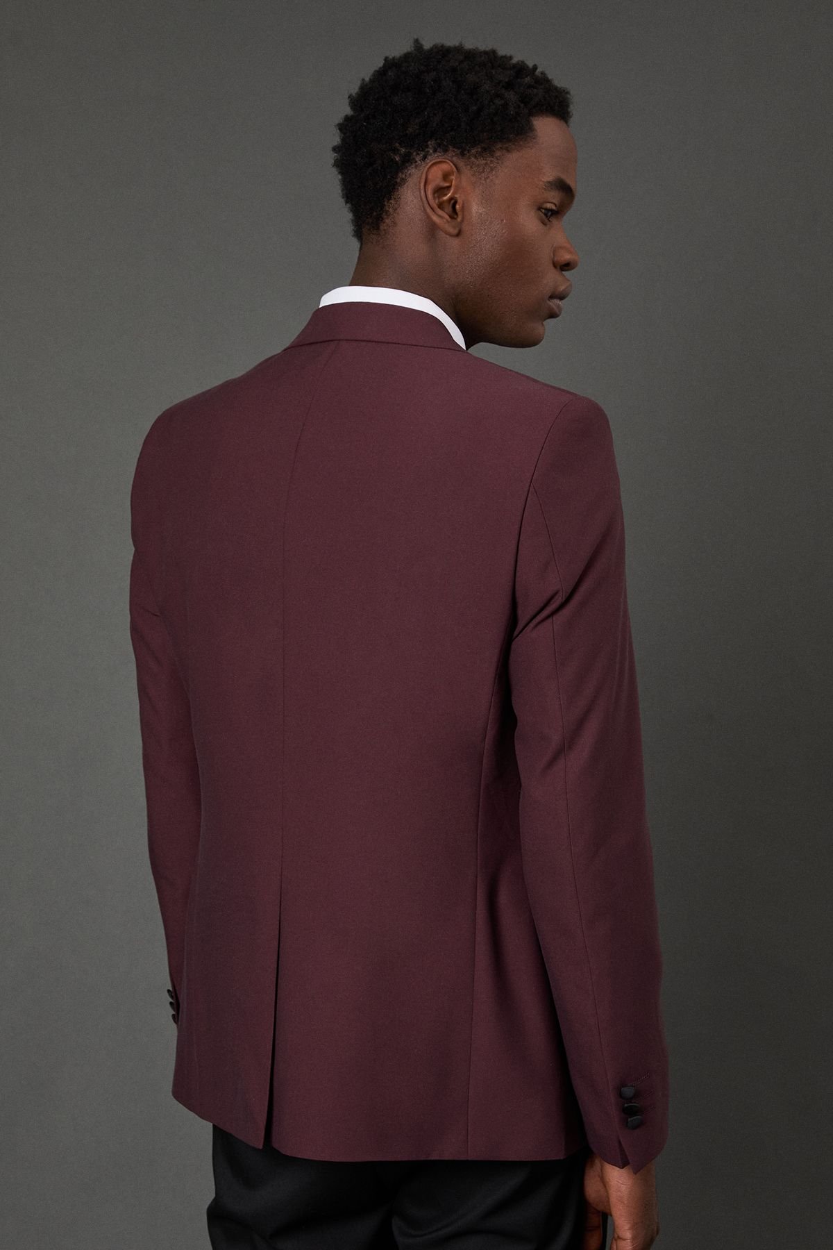 Burton Burton Men's Burgundy Peak Collar Tailored Fit Tuxedo Jacket - 3