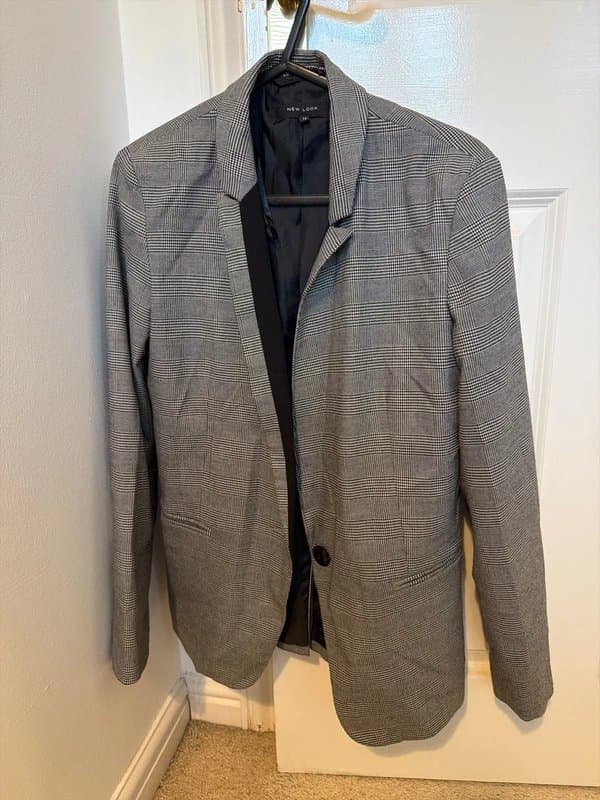 New Look Black and white blazer