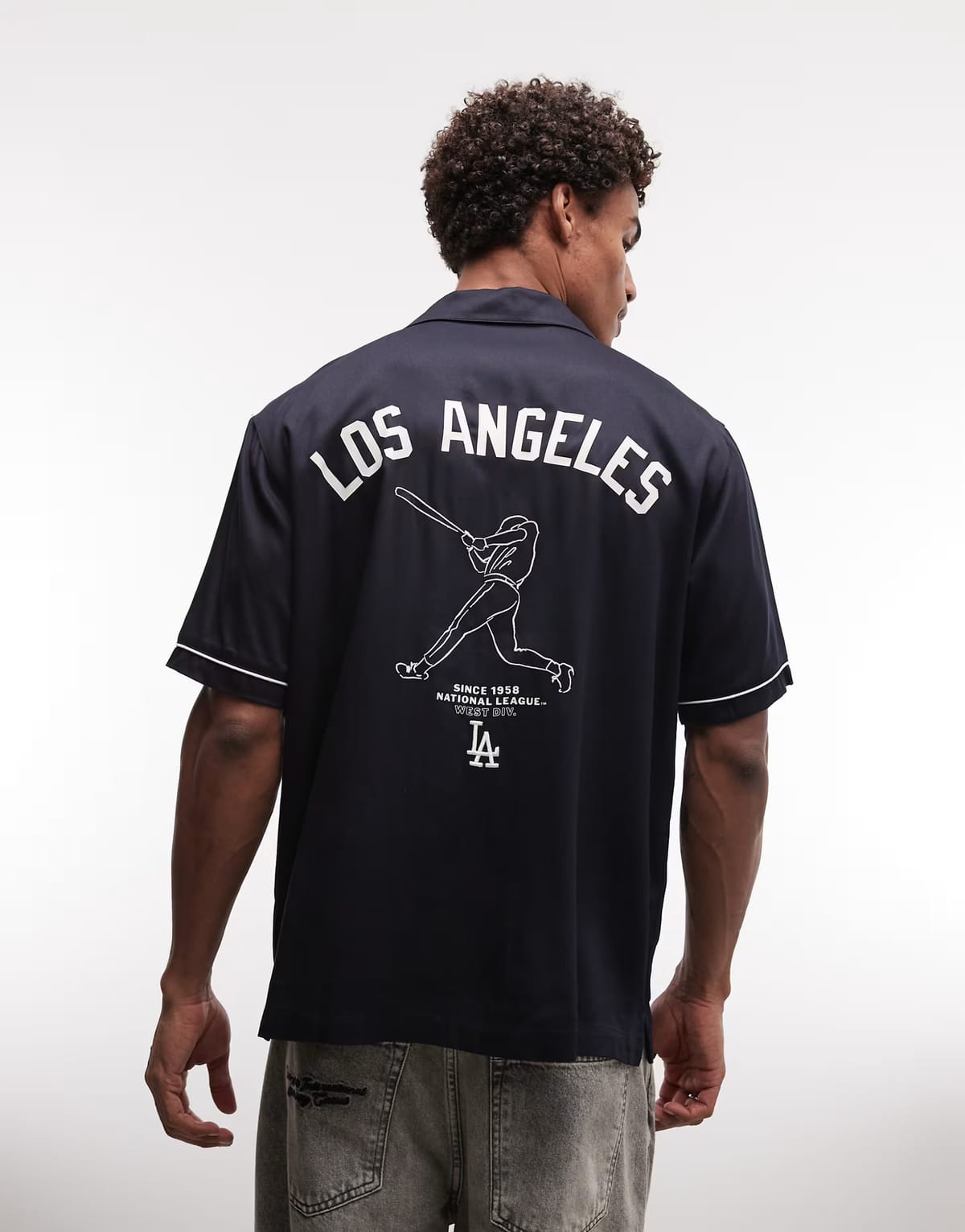 ASOS New Era LA Dodgers logo revere collar shirt in navy - 1