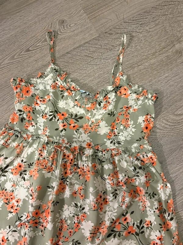 Primark Summer festival floral maxi dress UK 8 sage green orange ditsy print strappy summer dress